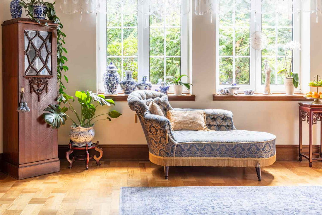 Difference Between Sofa and Settee