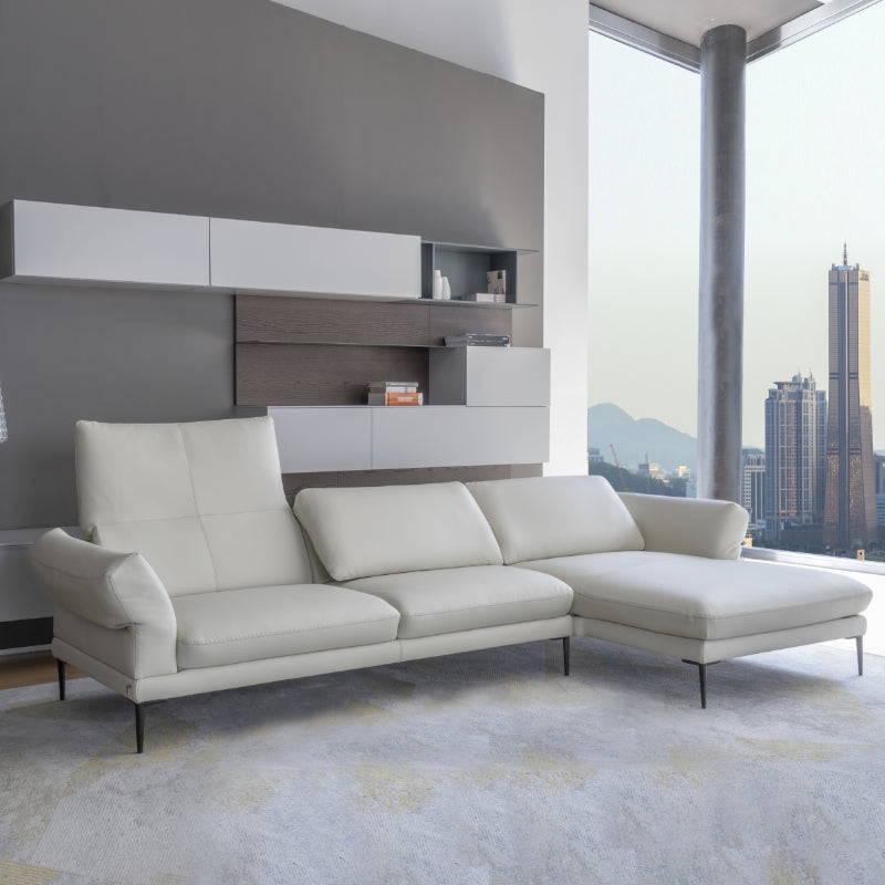 Where should I place my sofa? 4 ways to improve Feng Shui