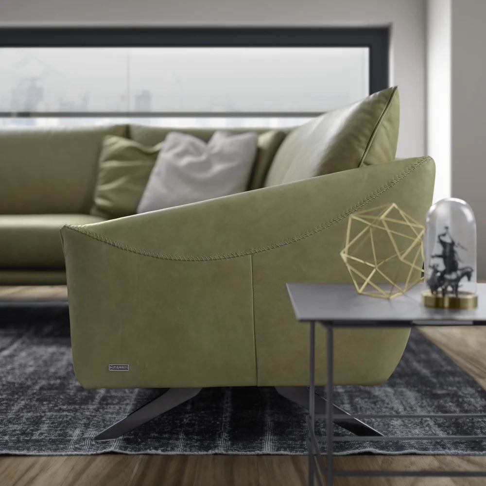 Does Italian Leather Peel? Durability of Italian Leather – COZY Living
