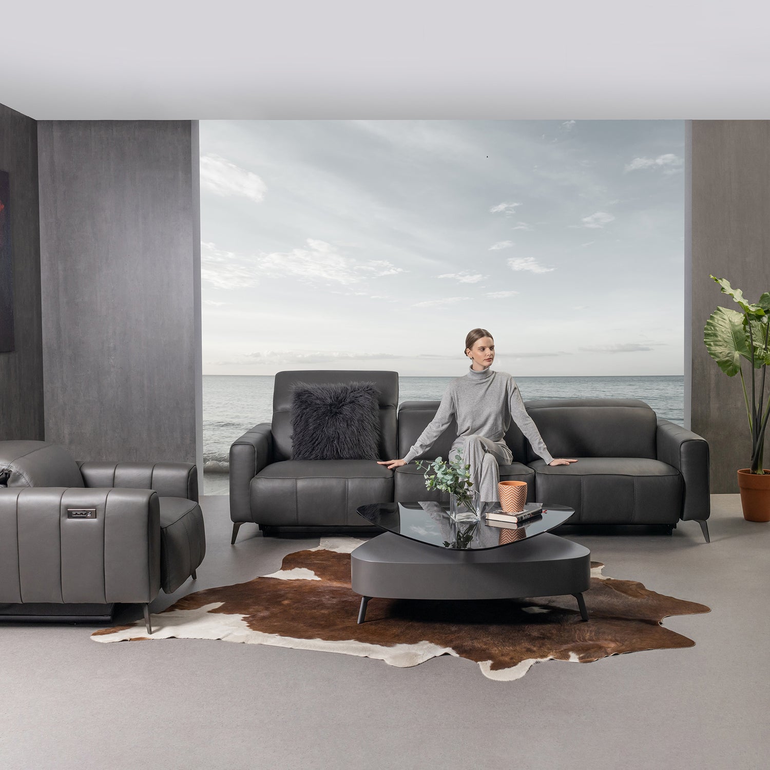 Which Sofa Is Better Leather Or Fabric? COZY Living